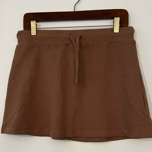 Halara  Drawstring Waffle Knit Mini Skirt - Picture 2 of 6